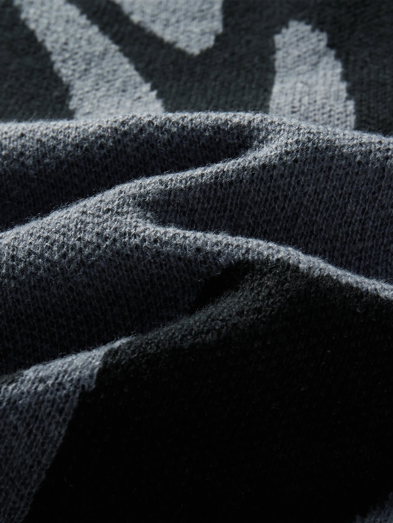 Contrast Jacquard Knit Pullover